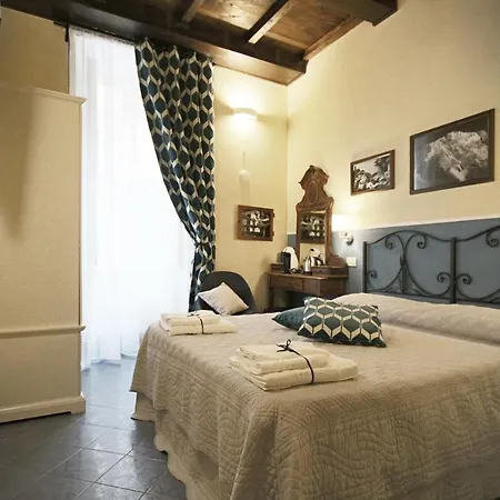 Unico 게스트하우스 몬테로소 알 마레