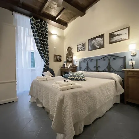 Unico 4*