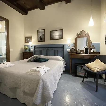 Unico מונטרוסו אל מארה